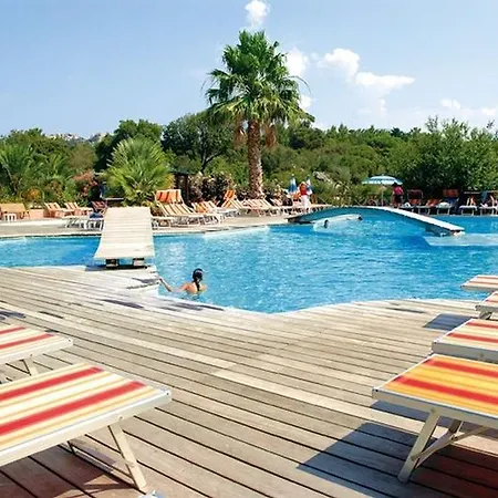 Resort Club U Libecciu 3*