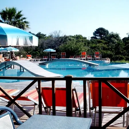 Resort Club U Libecciu Pianottoli-Caldarello (Corsica)