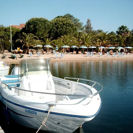 منتجع Club U Libecciu 3*