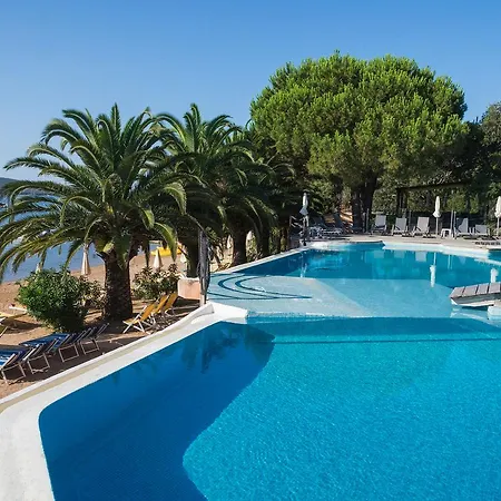 Club U Libecciu Resort 3*