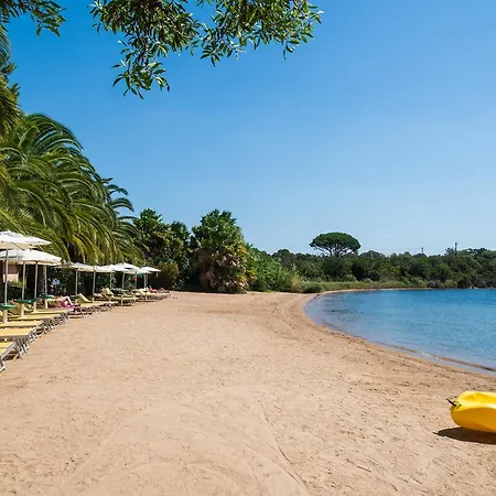 Club U Libecciu 3* Pianottoli-Caldarello (Corsica)